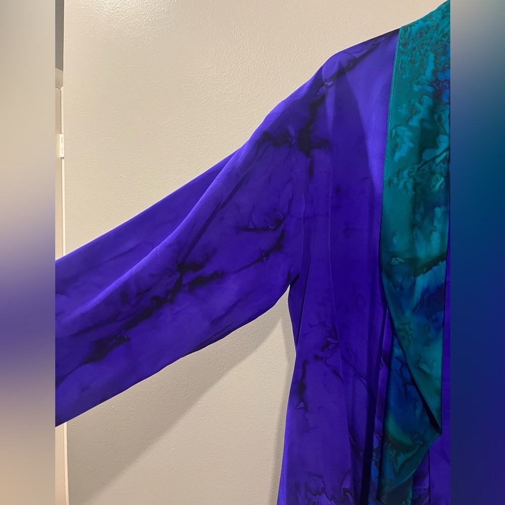 Silk Bijoux Wearable Art Kimono Jacket Top - Size XL Green, Blue and Purple - Picture 3 of 6